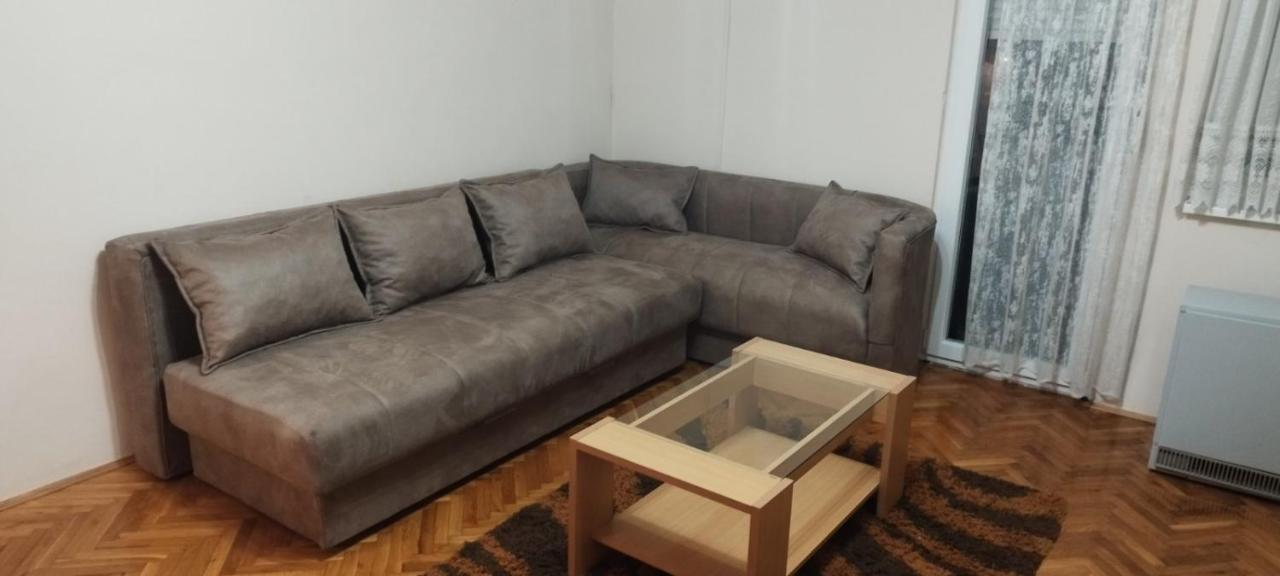 Apartman Lena Аранделовац Экстерьер фото